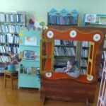 Литературный час «Золотые краски осени» в Старо-Кармалинской сельской библиотеке